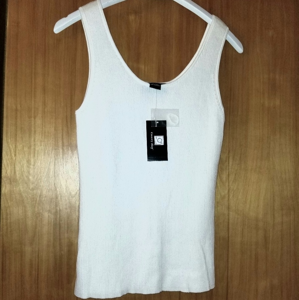 Country Shop white tank